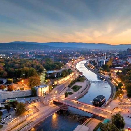 "My Life" Luxury River Apartments Nisz Zewnętrze zdjęcie