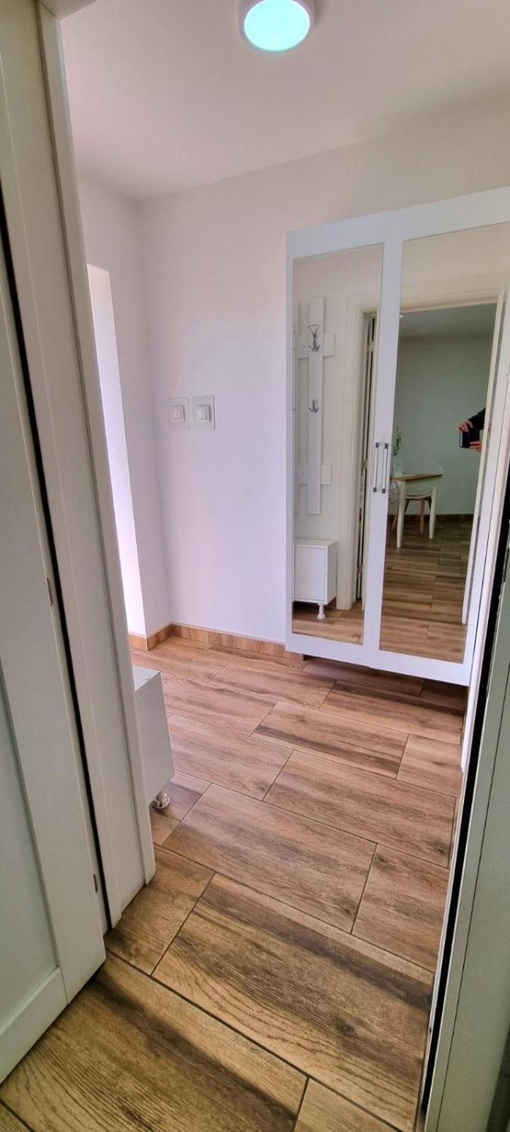 "My Life" Luxury River Apartments Nisz Zewnętrze zdjęcie